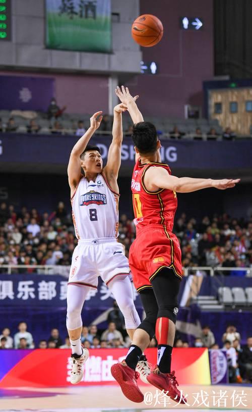 中国男篮全队28次失误 杨瀚森6次王岚嵚5次